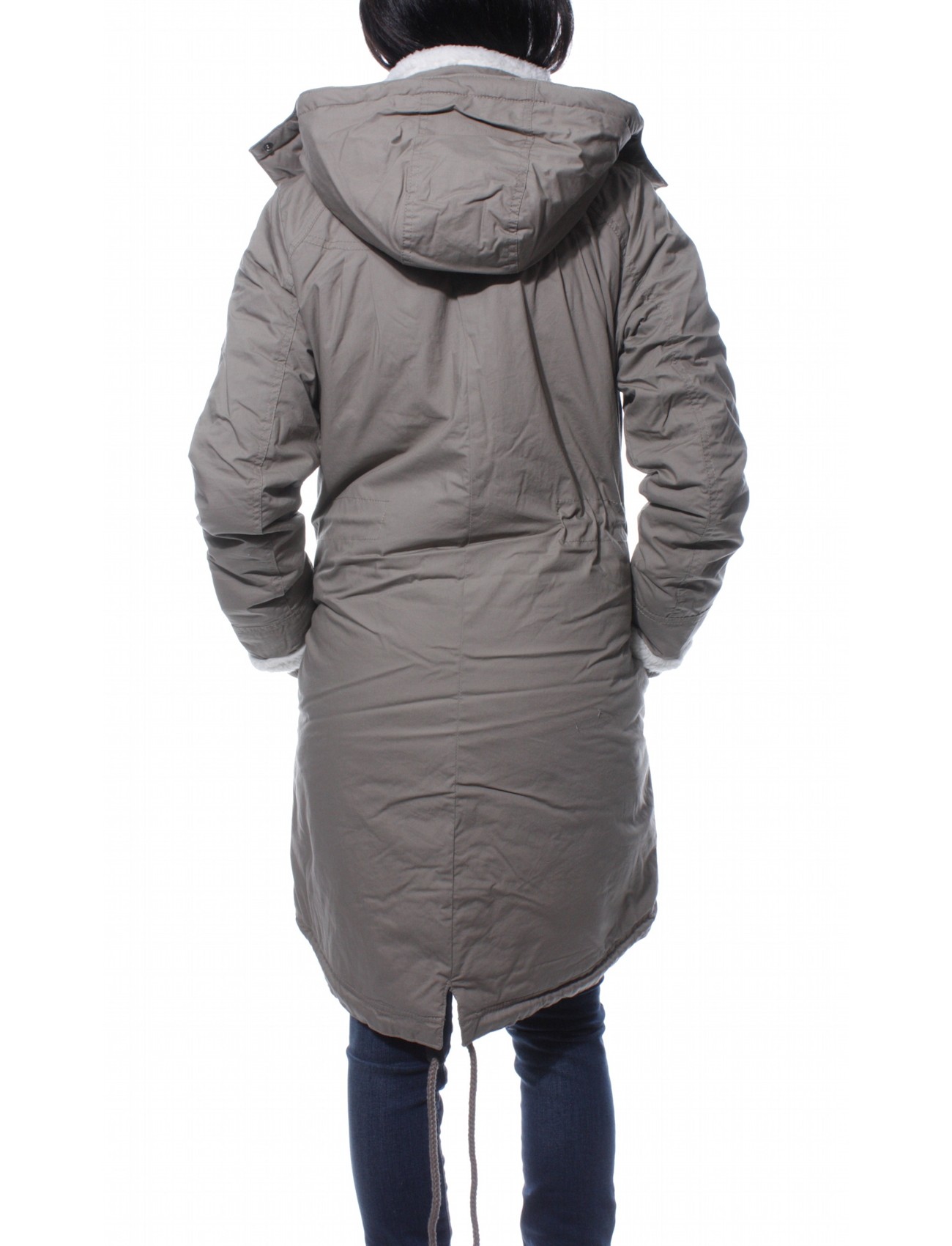 Beschreibung Im cripatsur.ga Damen Online Shop finden Sie für jeden Anlass und jeden Geschmack den passenden Damenmantel zu einem günstigen Preis. Besonders angesagt sind günstige Damenmäntel in Farben, die sich vielseitig mit anderen Farben kombinieren lassen.